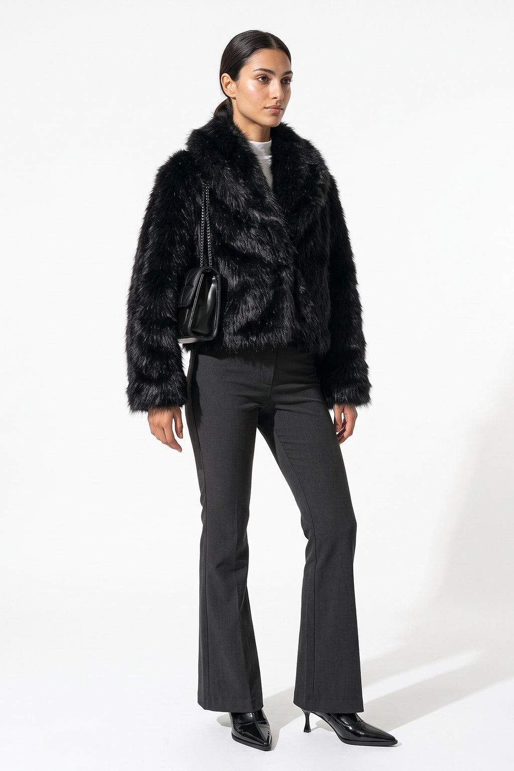 Women's Winter Cosy Cropped Faux Fur Jacket