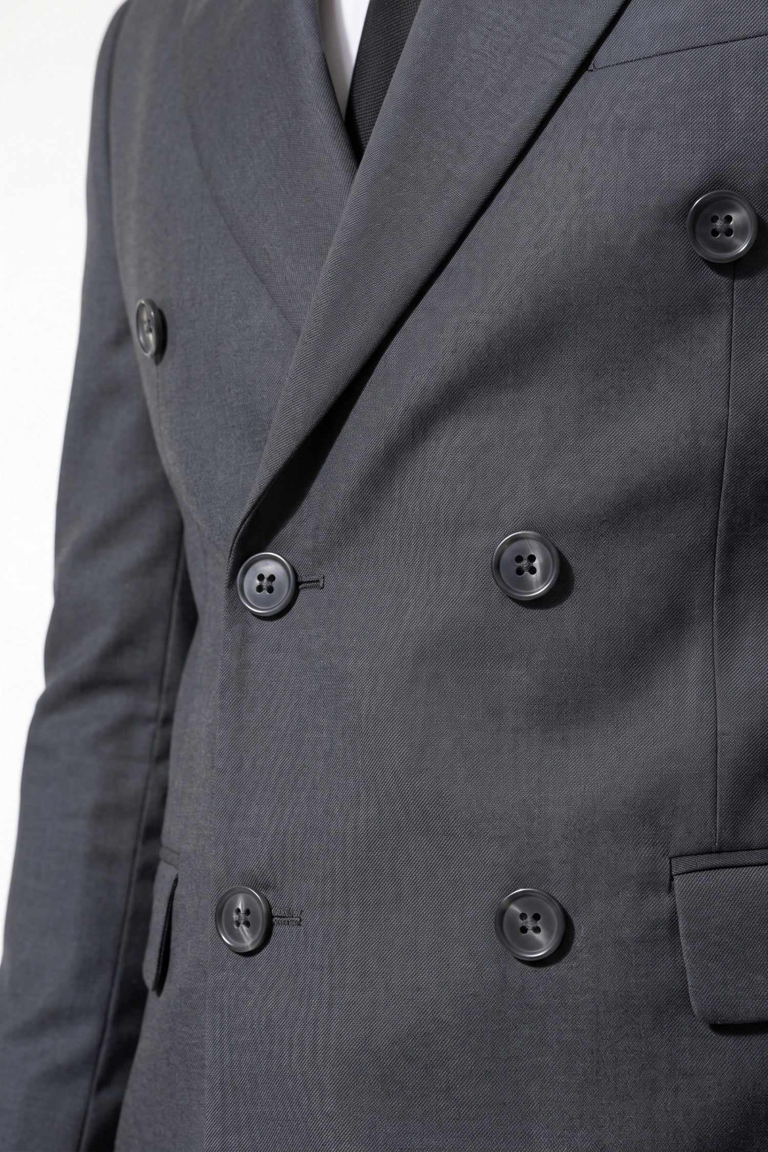 Men's Tailored Fit Double Breasted Two Piece Suit Set - Peak Lapel Blazer and Trousers