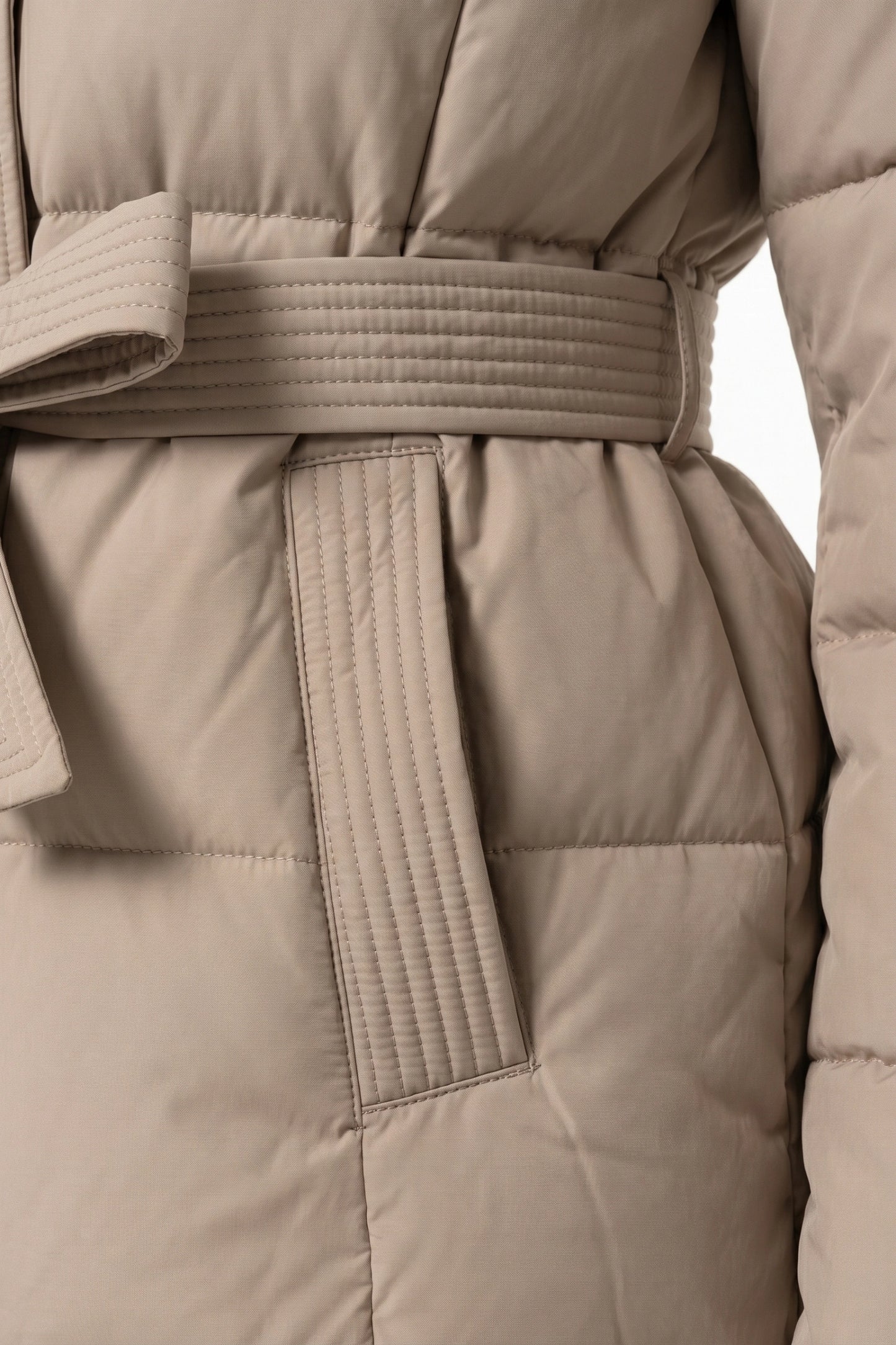 Women's Winter Warm Hooded Puffer Jacket with Belted Waist