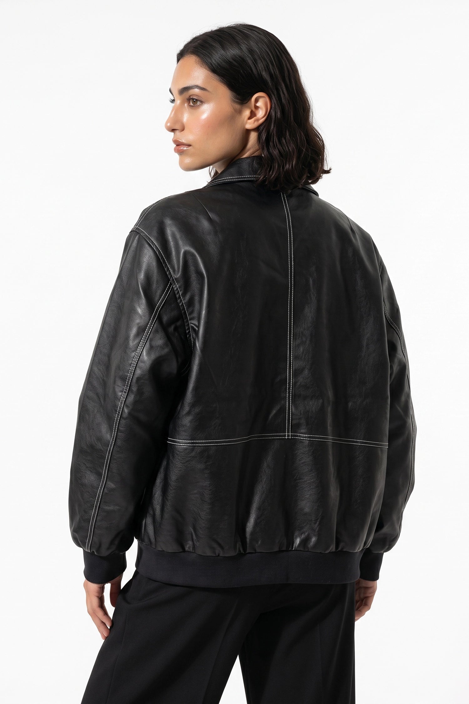 Women’s Winter Versatile Oversized Leather Jacket with Zip Up Front
