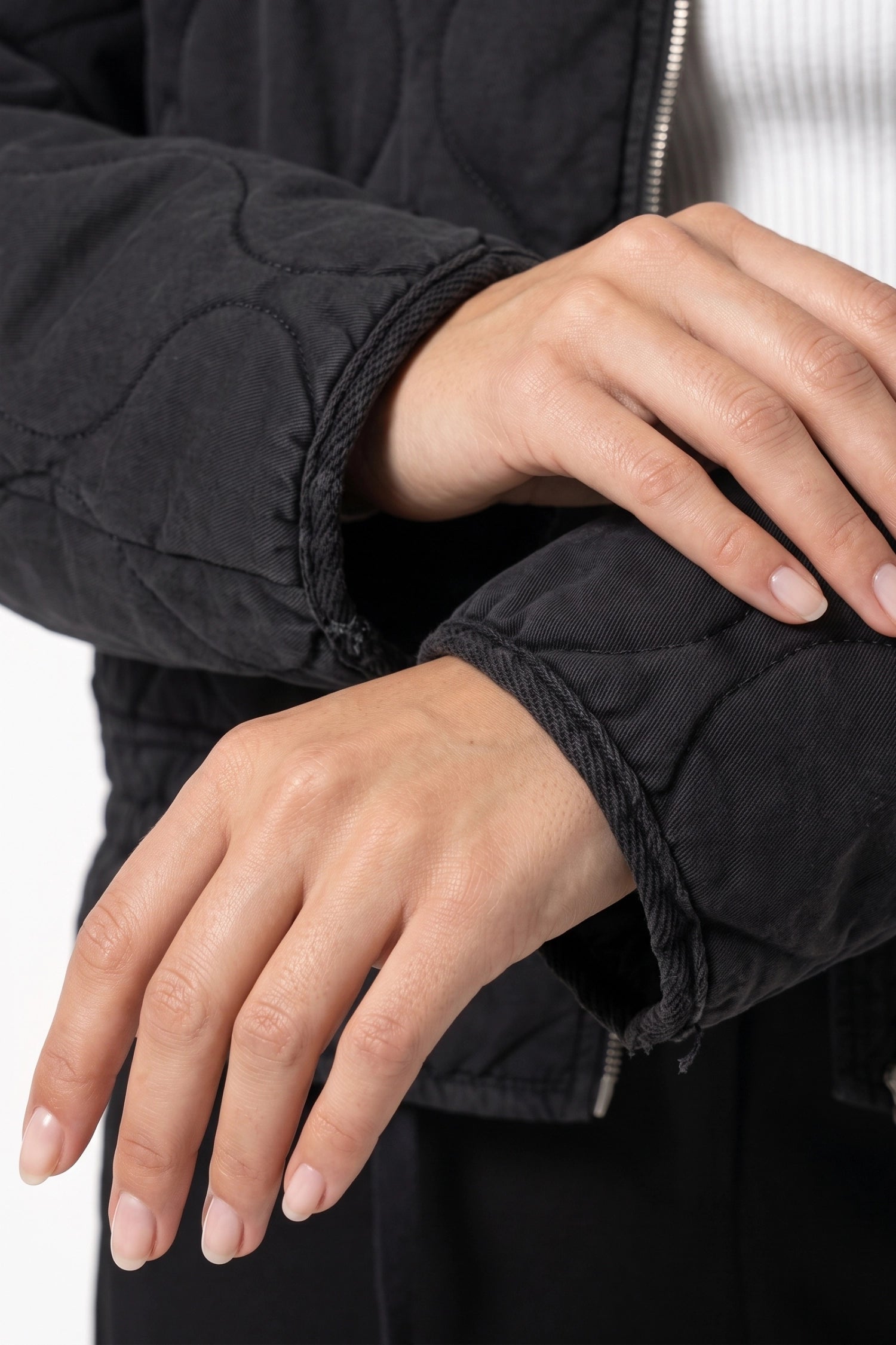 Women’s Winter Warm High Collar Quilted Jacket with Relaxed Fit