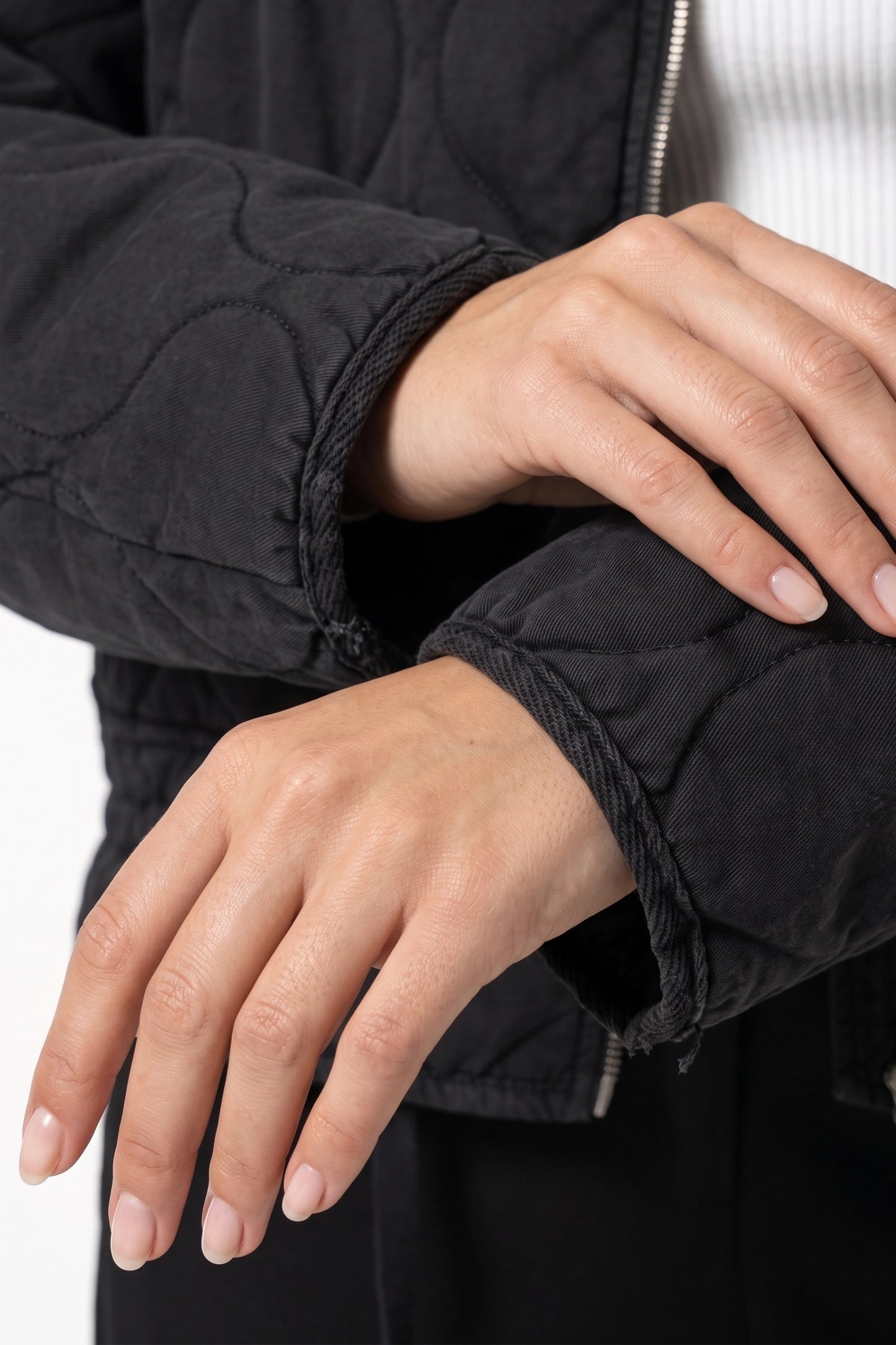 Women’s Winter Warm High Collar Quilted Jacket with Relaxed Fit