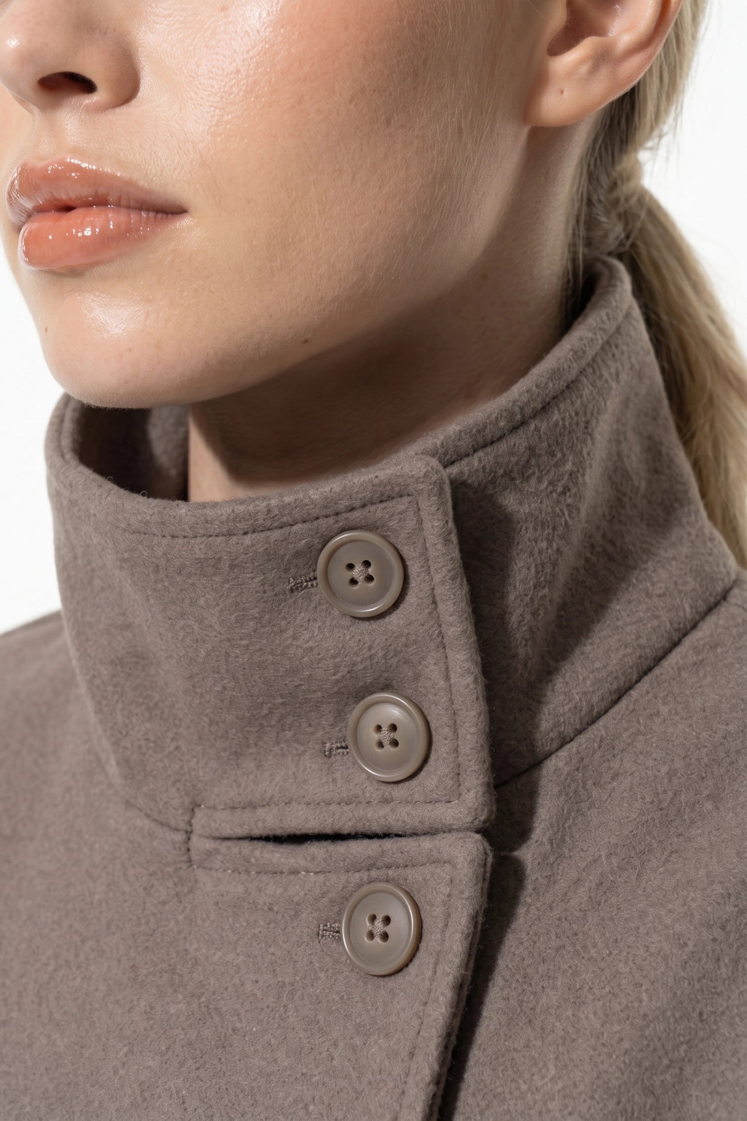 Women’s Winter Warm Short Wool Coat with Button Up High Collar