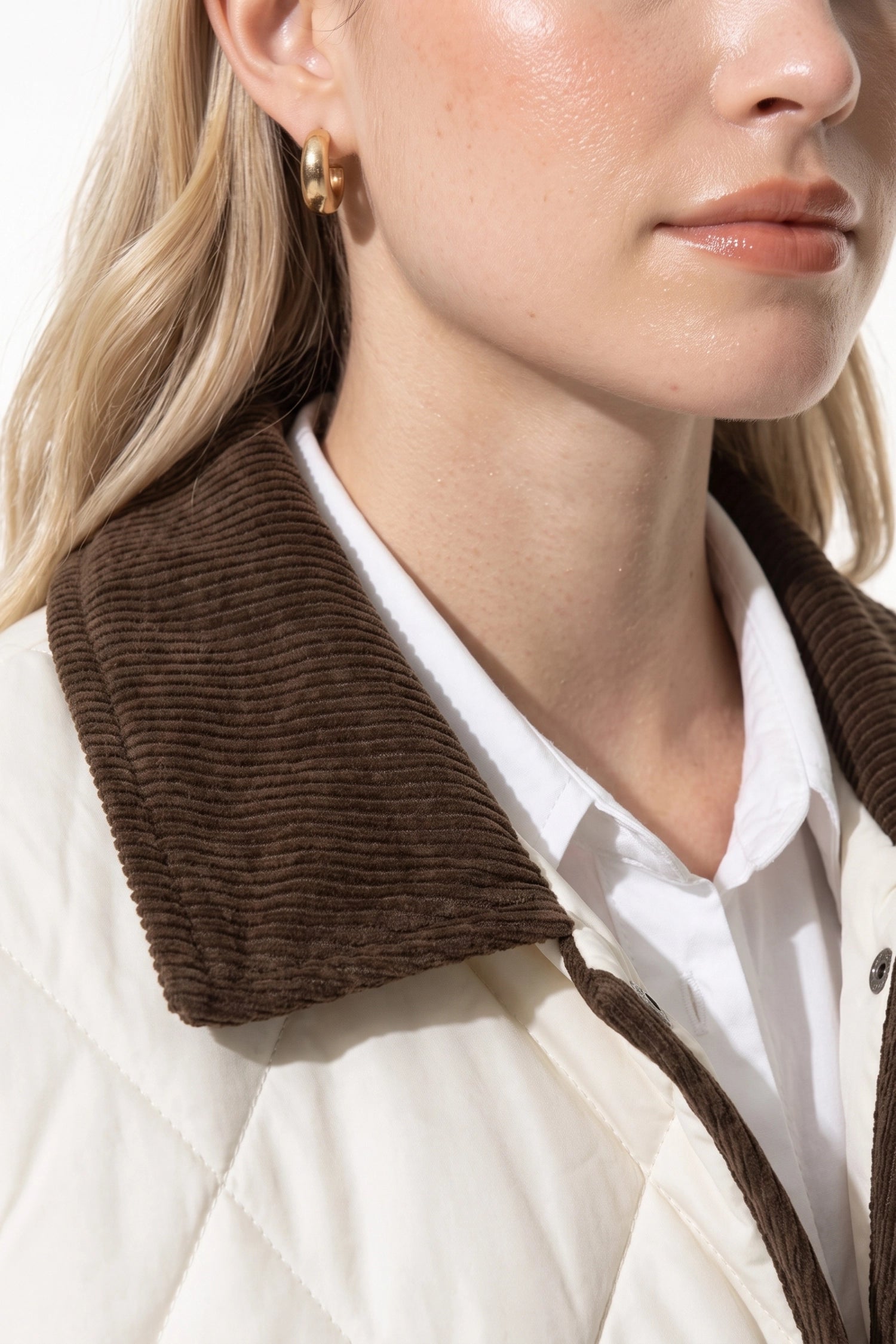 Women's Diamond Quilted Puffer Jacket with Corduroy Collar