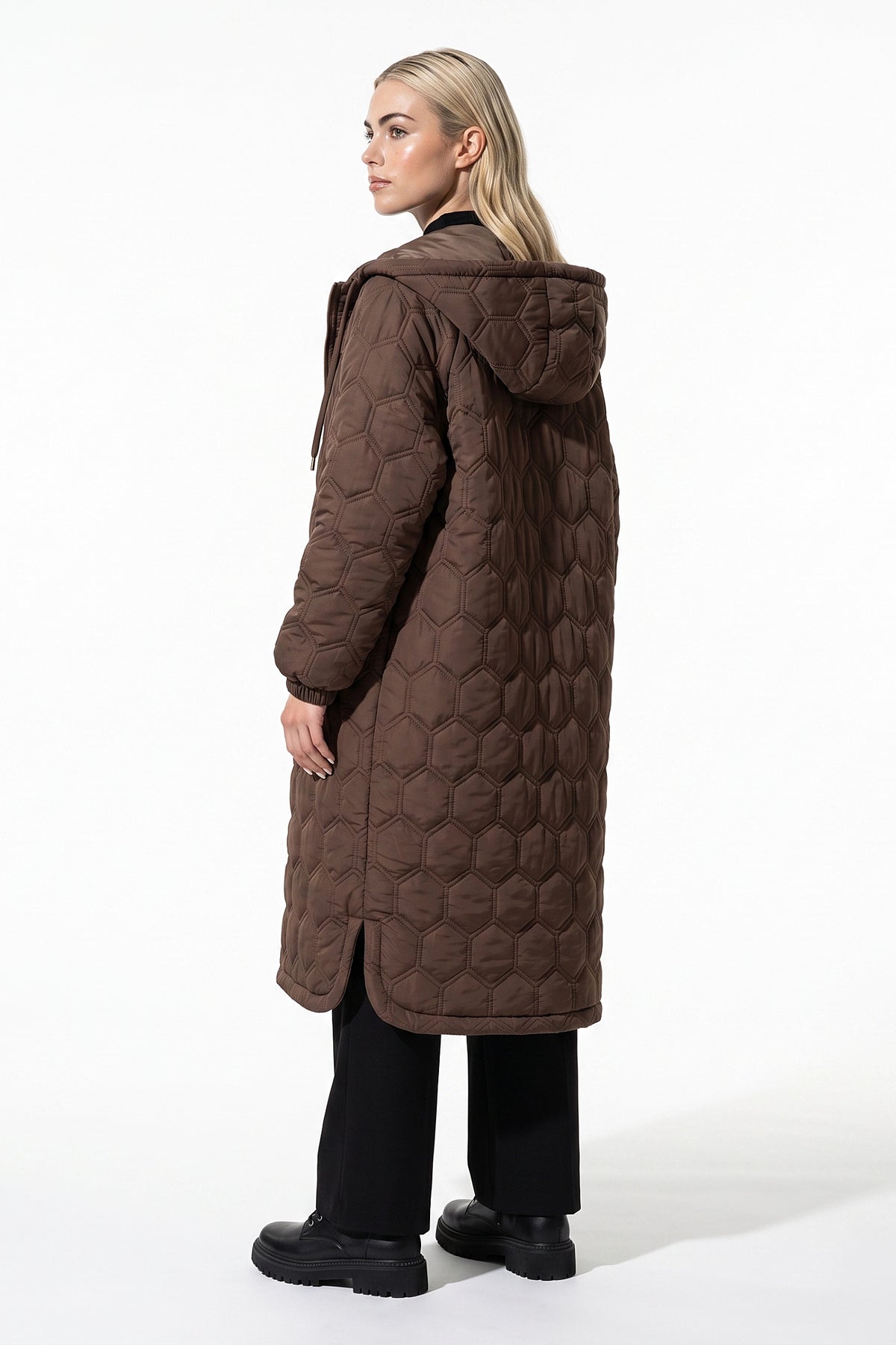 Women’s Winter Warm Longline Quilted Puffer Coat with Hood and Full Zip Front