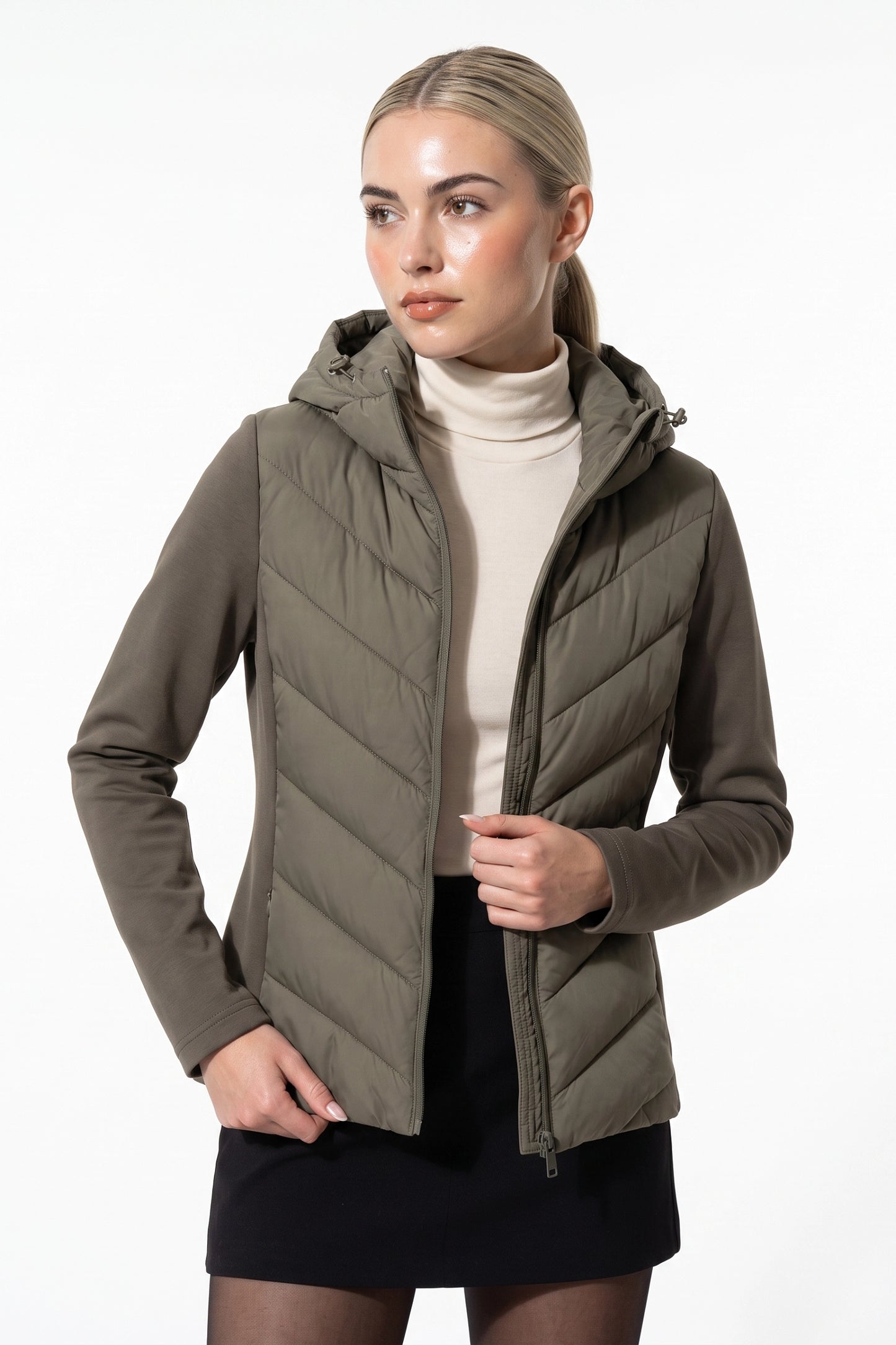 Women's Winter Lightweight Hooded Puffer Jacket