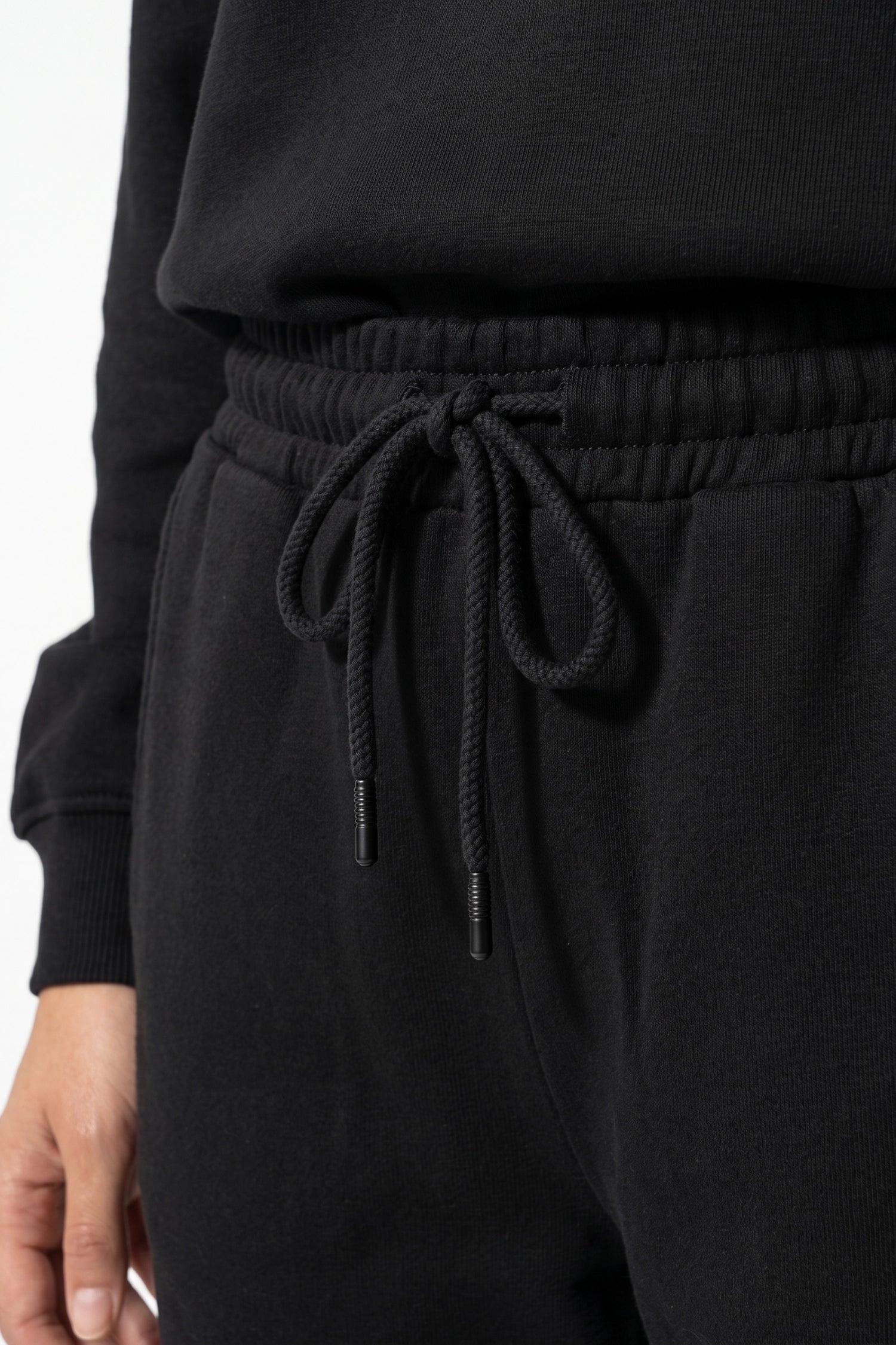 Women's Winter Relaxed Tracksuit Set with Crewneck Sweatshirt and Trousers