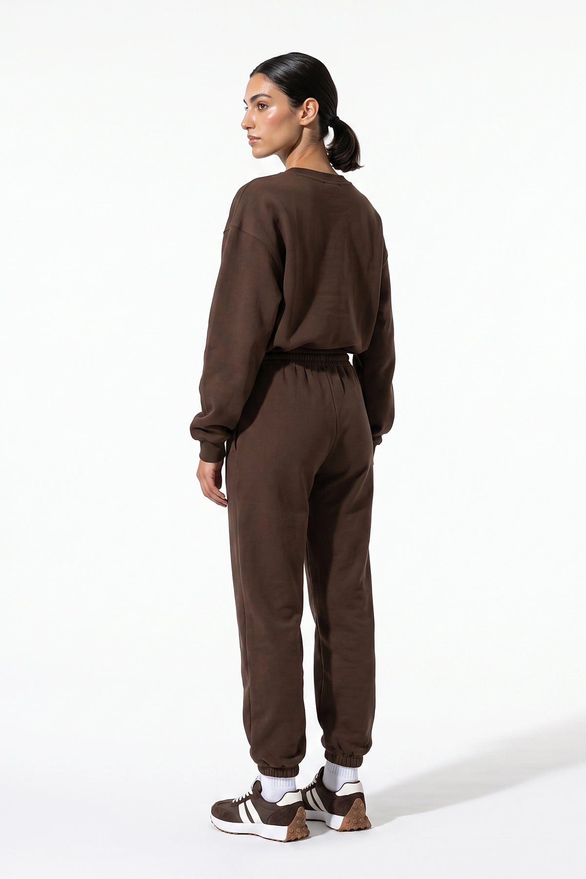 Women's Winter Relaxed Tracksuit Set with Crewneck Sweatshirt and Trousers