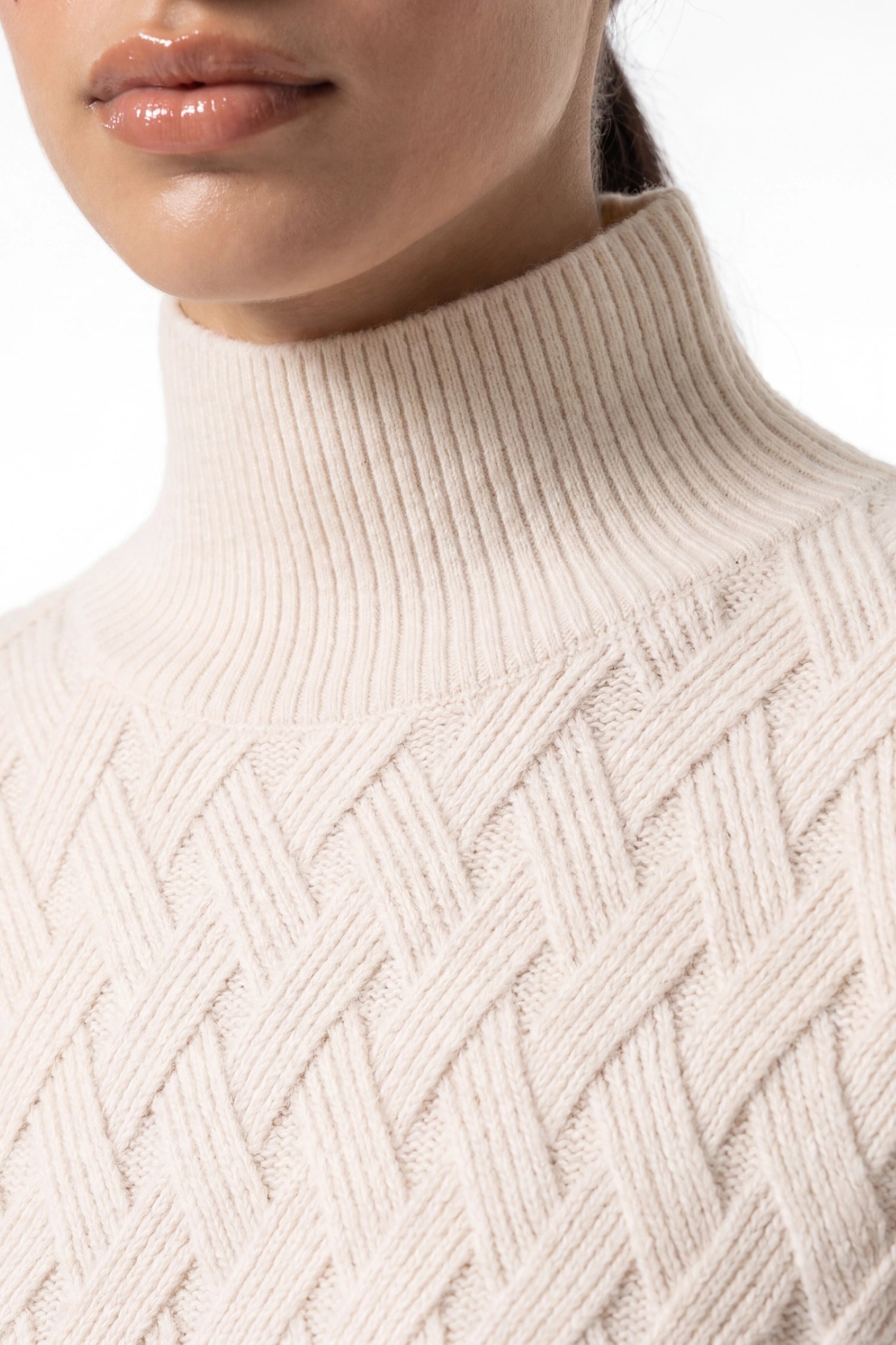 Women’s Winter Cosy Oversized Textured Knit Jumper Stand Up Collar