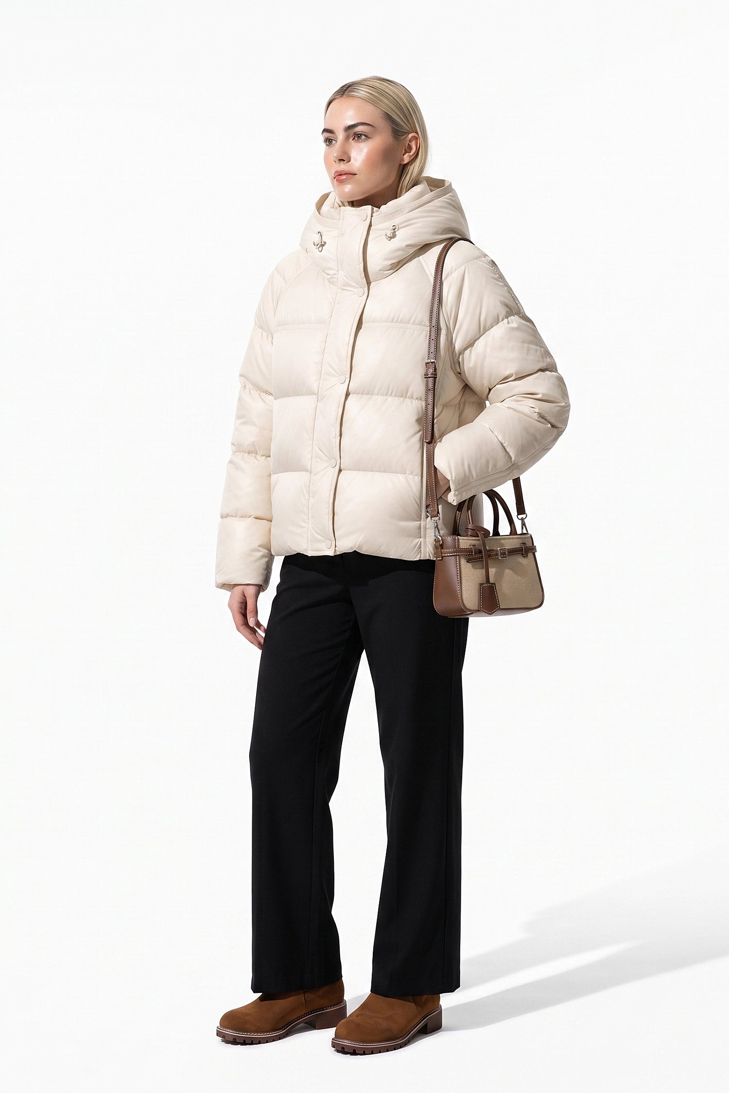 Women’s Winter Warm Hooded Puffer Jacket with Relaxed Cropped Fit