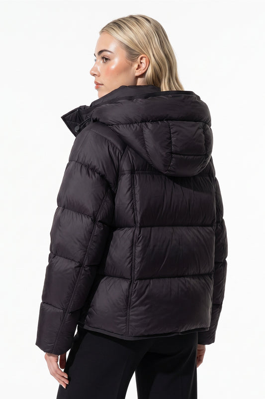 Women’s Winter Warm Hooded Puffer Jacket with Relaxed Cropped Fit